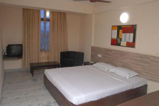 Hotel Metro Park Inn Coimbatore Esterno foto