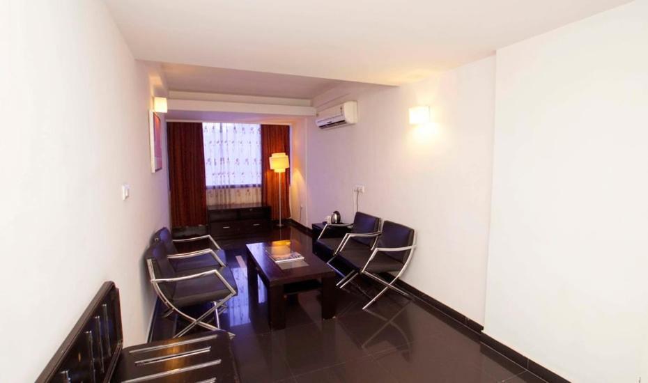 Hotel Metro Park Inn Coimbatore Esterno foto